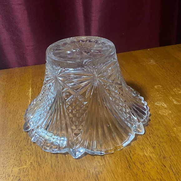 Vintage imperial crystal leaded bowl pantheon pattern - Picture 4 of 4